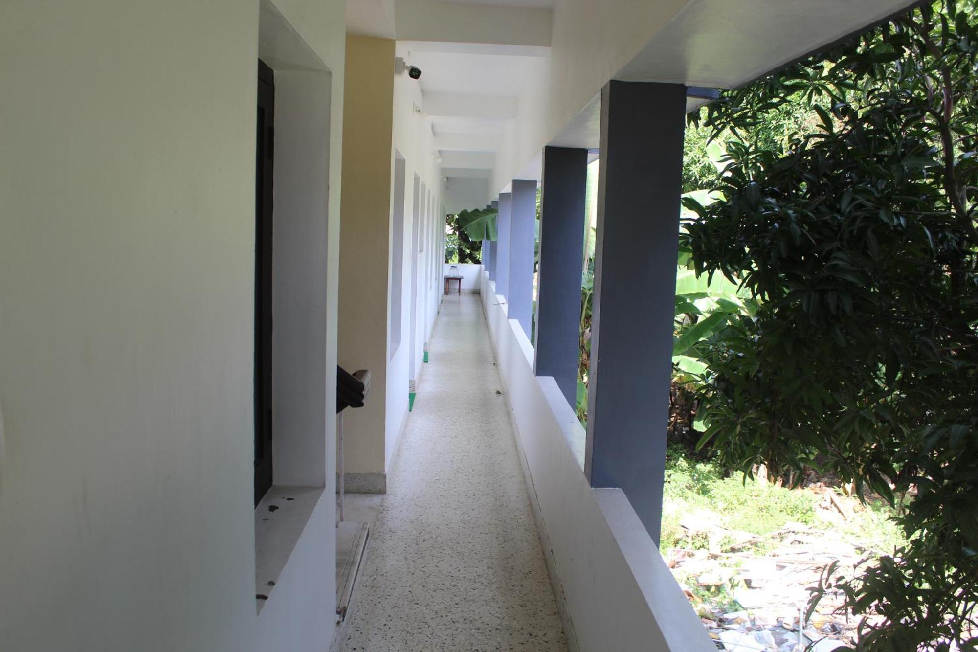 Anna Hotel Thiruvananthapuram Extérieur photo
